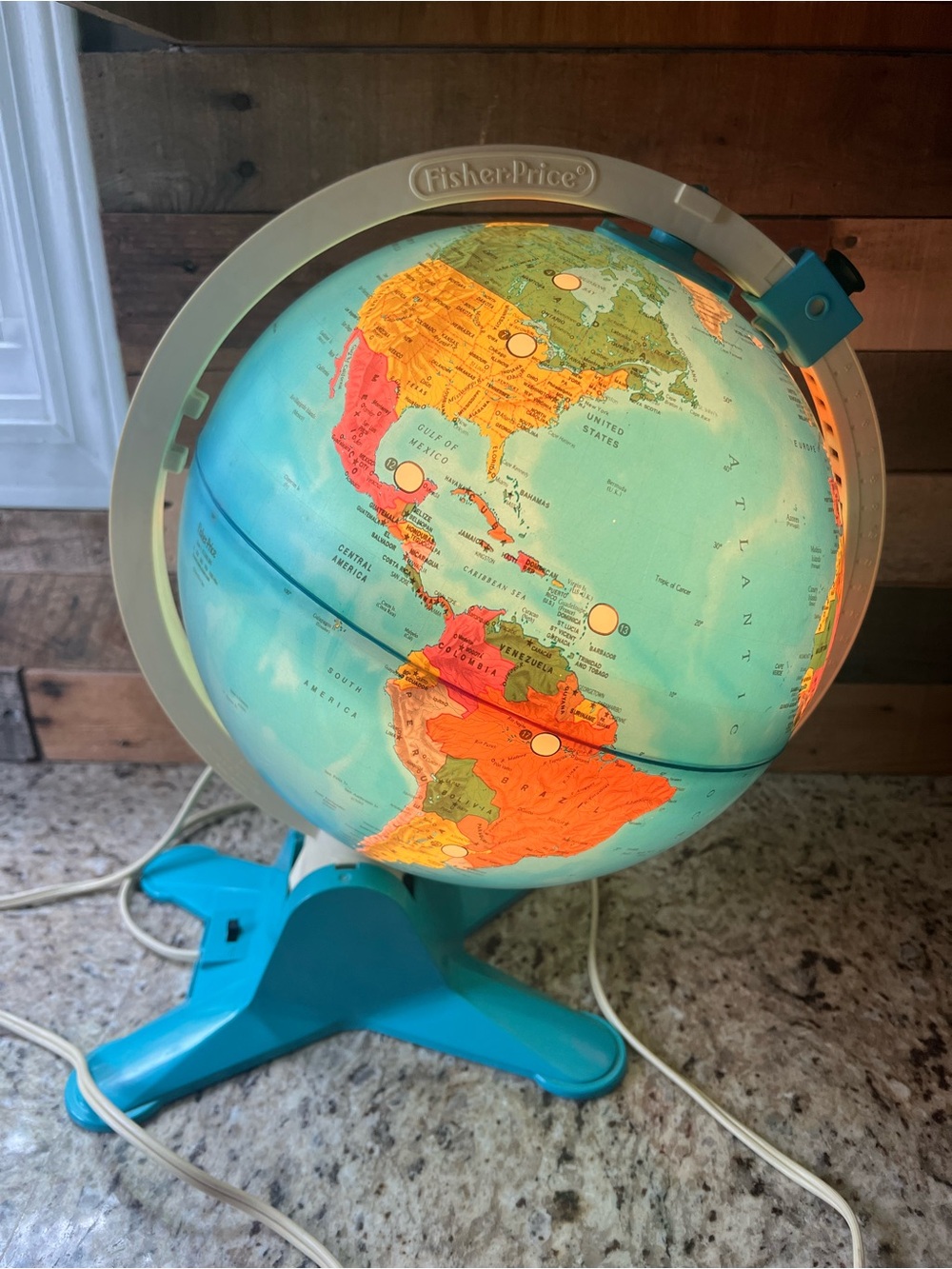 Vintage 1988 12” Fisher-Price Illuminating World Globe with View Finder